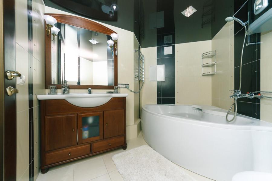 Stylish two-level flat 2 min from Khreschatyk Kiew Exterior foto